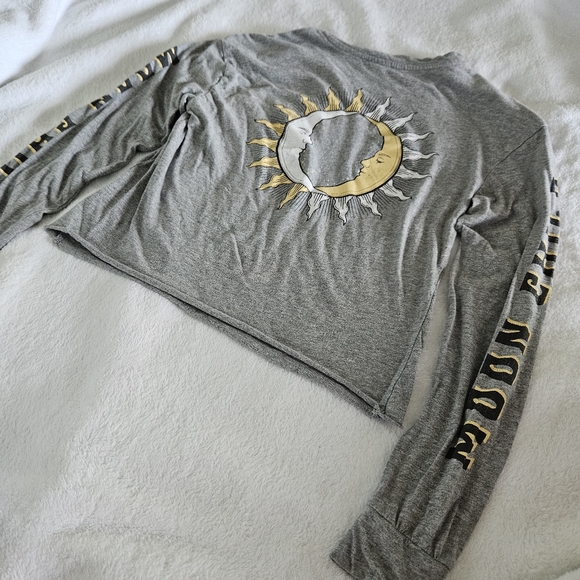 Moonchild Tops - Moon Child Celestial Sun & Moon Cropped Long Sleeve – Gray – XS